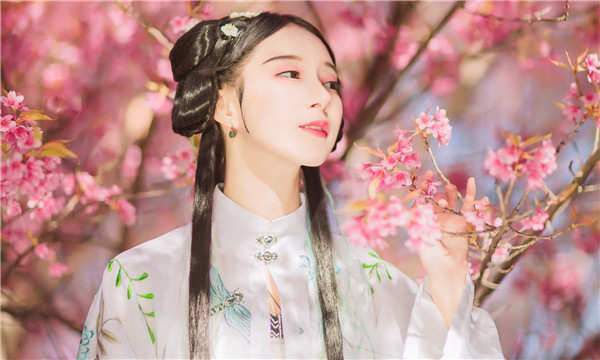 鼎湖供卵试管婴儿：助您实现家庭梦想的科学方案